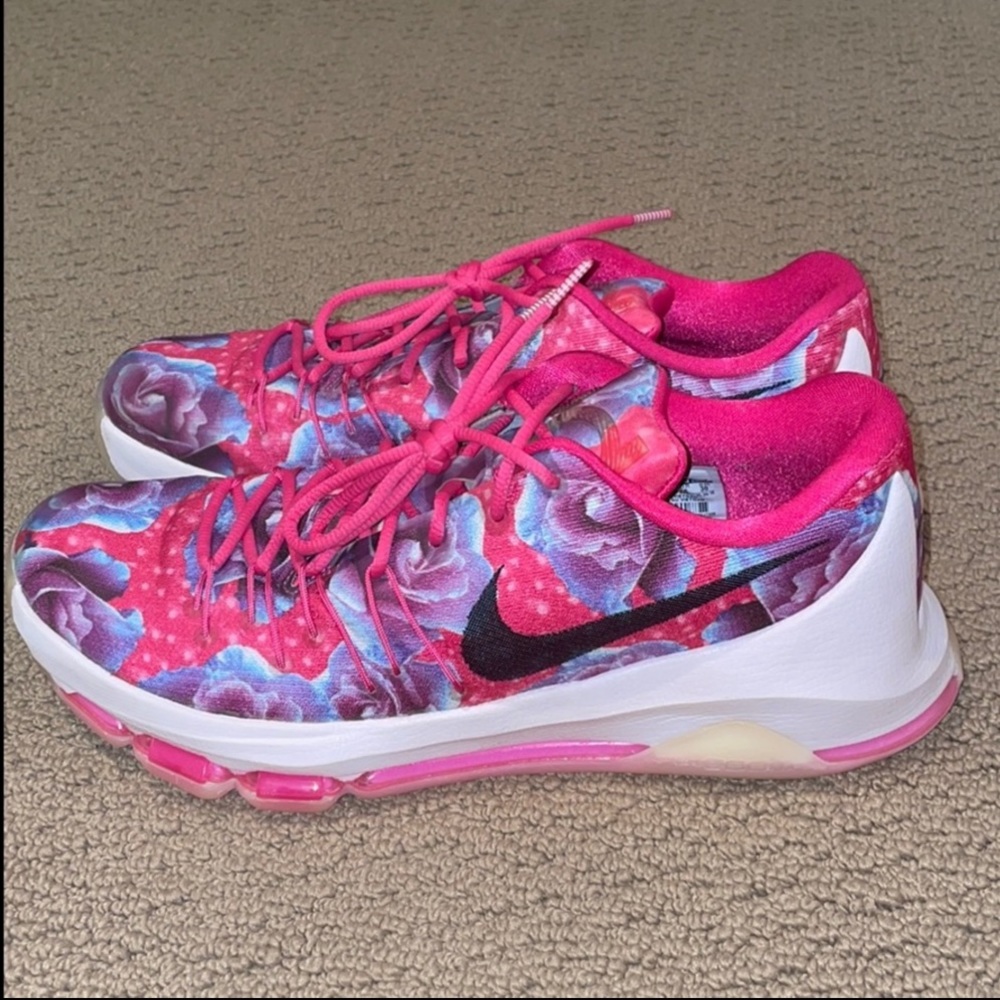 KD 8 Aunt Pearl Basketball Shoes
